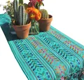 Détail d'un chemin de table mexicain avec motifs tissés turquoise et pompons colorés - 35*215+10*2 Gland / vert clair