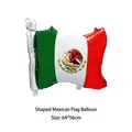 Gedetailleerde weergave van een Mexicaanse vlagvormige aluminium folieballon. - Mexicaanse vlag