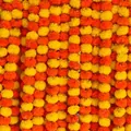 Filas verticales de guirlandas de cempasúchil naranja y amarillo para decoración - Amarillo Alterno