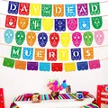 Banderole festive du Jour des Morts mexicain en feutre avec des motifs de papel picado - Style Ensemble Carnaval (E) / Brin Unique