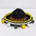 Detalle de mini sombrero mexicano negro con pompones de colores para fiestas de carnaval - Estilo de Diadema / Estilo de Fieltro Negro con Pompones Amarillos y Bordado (44) / Negro Sólido (44)