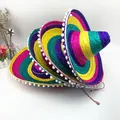 Sombreros mexicains colorés empilés avec bordure à pompons blancs pour fêtes et bals. - Diamètre 48cm / Style Pompon Blanc