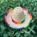Cappello di paglia messicano intrecciato a mano con finiture colorate per festival - Quattordici Centimetri di Diametro / Stile Marionetta / Cachi