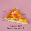 Realistisch miniatuur pizzamodel van PU-schuim voor doe-het-zelf haaraccessoires - Gerookt Vlees Pizza