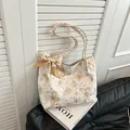 Elegante witte draagtas met gouden vlinderprint en gevlochten handvat voor dames - Khaki