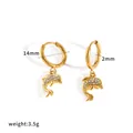 Detail von 14mm goldenen Delphin-Ohrringen mit Strasssteinen, Gewicht 3,5g - Delfin (TE60871)