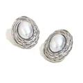 Pendientes de botón elegantes de acero inoxidable plateado con perlas ovaladas. - Pendientes Ovalados con Perla de Imitación y Patrón de Trigo / Color acero