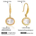 Dimensions détaillées des boucles d'oreilles en acier doré et zircon - Style Rond (JDE0105311)
