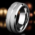 Eleganter Herrenring aus Titanstahl mit gebürstetem Finish und polierten Rillen - Größe 7 / Stahl Matt (35-C-3) / Silber