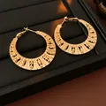 Boucles d'oreilles créoles dorées vintage avec design de perles texturées pour femmes - Fan-Shaped Ear Loop (19#) / Or