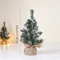 Μίνι τεχνητό χριστουγεννιάτικο δέντρο 20cm με χιόνι και διακοσμητική βάση από λινάτσα - Χριστουγεννιάτικο Δέντρο Με Χιόνι 20cm