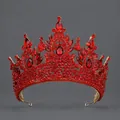 Diadème de mariée baroque luxueux avec cristaux rouges étincelants sur métal doré - Couronne De Beauté De Luxe Red Diamond Ts-j3245gred