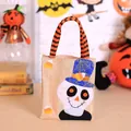 Sac à bonbons Halloween en toile de jute avec crâne mignon et chapeau à toile d'araignée. - Sac Fourre-tout en Toile de Jute Squelette