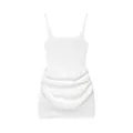 Elegantes weißes ärmelloses Bodycon-Minikleid mit eckigem Ausschnitt und gerafftem Rock. - S / Weiß