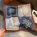 Pañuelo de seda cuadrado de 70cm con estampado paisley retro elegante para mujer - Estilo 4 / 70*70cm
