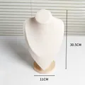 Busto espositore per gioielli in lino con base in legno massello per collane - Grande / Beige
