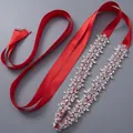 Luxuriöser Brautgürtel aus rotem Band mit handgenähten funkelnden Marquise-Kristall-Strasssteinen - Handgenähter Stil (WS-J061RED) / Rot