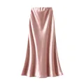 Elegante gonna midi in raso rosa a sirena con una consistenza di seta lucida e morbida - M / Bottoms / Rosa
