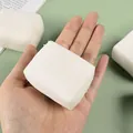 Weißes, tofu-förmiges Squishy-Spielzeug mit langsamem Rückstau zum Stressabbau. - Rechteckiger Tofu