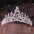 Elegant silver bridal tiara with sparkling rhinestones for weddings and birthdays - Pointed Princess Style (07) / Silver