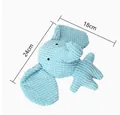 Maßansicht der 24 cm x 18 cm Abmessungen eines blauen Elefanten-Hundespielzeugs aus Cord - Elefant mit Großen Ohren / 24cm x 18cm / Blau
