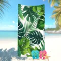 Telo mare in microfibra con stampa digitale di foglie di Monstera tropicale verde - Monstera Palma Smeraldo (5) / 50x100cm