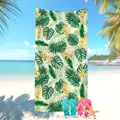Telo mare in microfibra con stampa tropicale di foglie di Monstera e fiori - Palma con Fiori Gialli Tropicali (8) / 50x100cm
