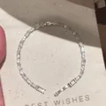 Elegantes silbernes Tennisarmband mit Baguette- und runden Zirkoniasteinen für Damen - Weiße Strass Quadratischer Vollstrass-Stil / Silber