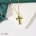 Elegante collana a croce in rame placcato oro con zirconi verdi brillanti, YS-1001 - Collana con Croce in Zirconia Verde (YS-1001) / Oro-Verde