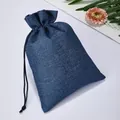 Dunkelblauer Kordelzugbeutel aus Leinen für Schmuckverpackungen und kleine Geschenke - Marineblau