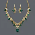 Chic parure de bijoux de mariée de luxe avec cristaux verts et collier floral doré - Or + Vert