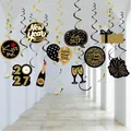 Dettaglio decorazioni a spirale Capodanno 2027 con fuochi d'artificio e champagne - Set di 10 Spirali di Capodanno 2027
