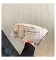Elegante marsupio in pelle PU rosa pallido con nappa decorativa e tracolla jacquard - Decorazione Pendente con Nappe / Bianco