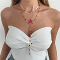 Mehrlagige goldene Halskette mit rotem Blumenanhänger und Kristall-Y-Kette. - Gold + Rot 7013