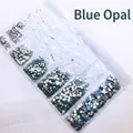 Assortiment de strass bleu opale pour nail art dans un sac à compartiments multiples - SS4-SS12 (Environ 1728 Pièces/Paquet) / Opalite Bleue