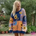 Oversized französischer Strickpullover mit bunten 3D-Blumen-Patches und Mohair-Textur - JSTGI-5347734 / S