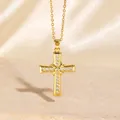 Elegante vergoldete Kreuzkette mit funkelnden Zirkoniasteinen für anspruchsvolle Damen - 18K Goldenes Pave-Stil (C00112) / 18K-Gold / Gold