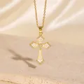 Elegante vergoldete Halskette mit Zirkon-Kreuzanhänger und rosa Emaille-Akzenten - C00042 / 18K-Gold