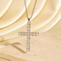 Funkelnde Kreuzanhänger-Halskette mit Zirkonia in luxuriösem Silber-Finish für Damen - C00008 / 18K-Gold