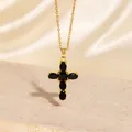 SKU-Ansicht der luxuriösen vergoldeten Kreuzkette mit eleganten schwarzen Zirkonia - C00061 / 18K-Gold