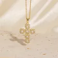 Elegante vergoldete Kreuzkette mit funkelnden weißem Zirkonia-Besatz für Damen - C00049 / 18K-Gold