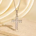 Elegante silberfarbene Kreuzhalskette mit funkelnden Zirkonia-Steinen für einen luxuriösen Look - C00013 / 18K-Gold