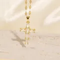 Elegante 18 Karat vergoldete Kreuzanhänger Halskette mit funkelnden Zirkonsteinen. - C00030 / 18K-Gold