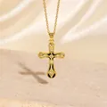 Elegante goldene Kreuzkette mit Emaille und Zirkonia auf strukturiertem Stein - C00064 / 18K-Gold