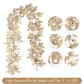 Dekorative künstliche Ahornblattrebe für den Herbst mit Mini-Kürbissen und Beeren in Beige - Früher Herbst Doppelblatt Stil (A-1) - mit 2 Haken / Hellbraun und Beige