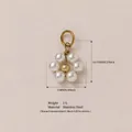 Elegante ciondolo a forma di fiore in acciaio inossidabile con perle e oro 18K, peso 1g - Ciondolo a Fiore di Perla (#37) / 1 Pezzo
