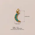 Elegante ciondolo a mezzaluna in acciaio inossidabile dorato con cinque cristalli blu - Ciondolo a Mezzaluna con Gemma (#76) / 1 Pezzo