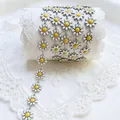 Maillons de chaîne marguerite en émail blanc et jaune pour la création de bijoux - Style Émail Blanc / Couleur Acier