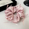 Chouchou élégant en satin rose style ballet avec rubans, diamètre extérieur 13,5 cm - Style Ruban (Diamètre Environ 13,5 cm) / Rose