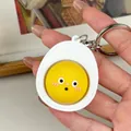 Lindo llavero de huevo de dibujos animados con cara expresiva para aliviar el estrés - Estilo de Huevo Cocido / Blanco
